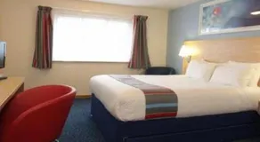 Travelodge Darlington - Image 5