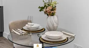 Stylish 1BR With Private Parking by Kew Gardens By Aurora WorkNest Short Lets & Serviced Accommodation London - Image 5
