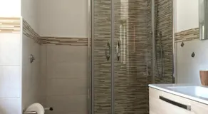 B&B Adele - Image 2