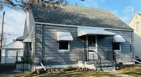 Pet Friendly Ferndale Home with Large Yard near Motor City Detroit - Image 4