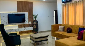 1118 Serenity Residence - Image 4