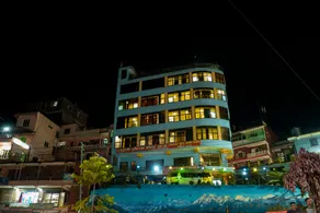 Laxmi Lodge, Charikot - Image 2