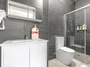 Cozy Room - Ideally Located at Kensington - Image 2