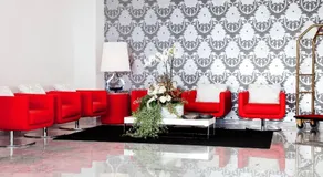 S Hotel - Image 4