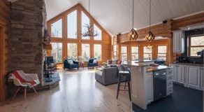 Chalet White Wolf SPA at Fiddler's Lake - Image 4