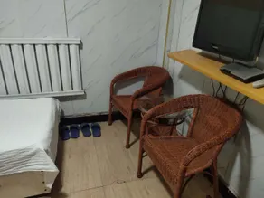 Xinyang Hotel - Image 4