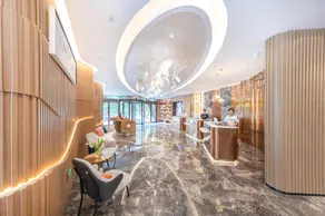 Atour Hotel Nanjing Drum Town Qingliang Gate - Image 4
