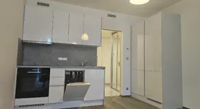 Centre NEW modern apartment & parking near O2 arena - plátce DPH - with large glass balcony - Image 2