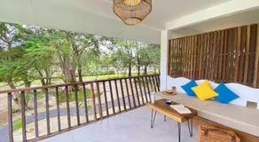 Issara Beach Resort Beachfront - Image 3