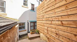 Host & Stay - Sea Haven - Image 5