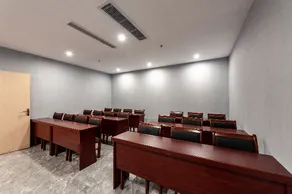 Borrman Hotel Jiangyin Zhouzhuang - Image 3