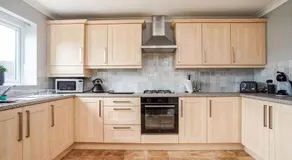 Bulkington Lodge Coventry - Affordable Cosy Double & En-Suite Rooms - Image 4