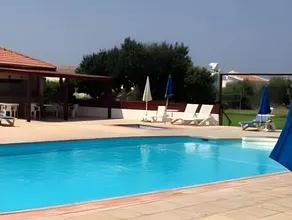 Constantaras Apartments - Image 5