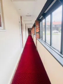 Rivenhall End Hotel - Image 4