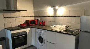 Laugann's Home - Image 3
