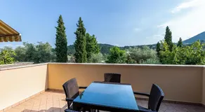 Voll ausgestattete Ferienwohnung mit Garten und Terrasse | Seeblick - Image 5