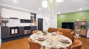 Spacious 2-bed apt in Docklands Balcony & Free Parking - Image 4