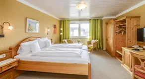 Hotel Kellhof - Bed & Breakfast - Image 2