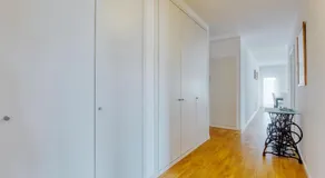 Vita Portucale ! Modern 2BR City Flat with Garage - Image 5