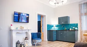 Cherry House Apartments - Image 4