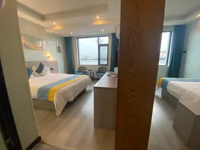 Kaiyuan Huayue Hotel - Image 2