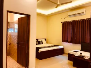 Palm Era Resorts - Image 3