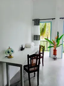 RK Smiley House - Image 4