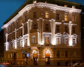 Hotel Kinsky Garden - Image 1
