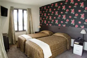 The Famous Grouse Hotel - Image 2
