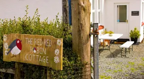 The Red Red Robin Cottage - Image 4