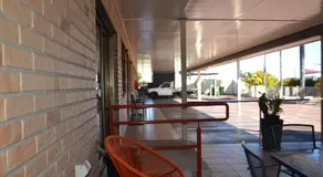 Sunray Motor Inn - Image 3