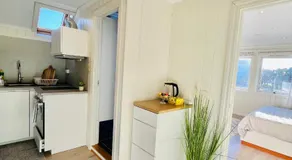 A beautiful 3-bedroom apartment with stunning views and free parking - Image 2