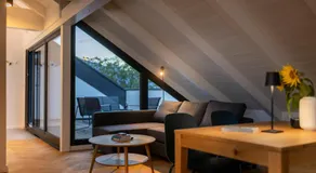 fil HOME - Image 3