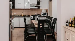 Ande House - Image 3