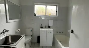 Cottage 3mn walk CBD/Marina. Wifi,AC, pet-friendly - Image 5