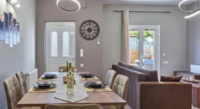 Middle Of Crete Apartment - Image 5