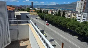 Small Northside Apartment - Image 4