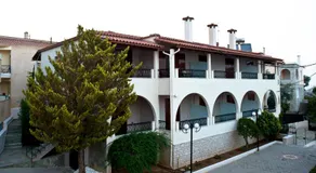 Fotopoulos Apartments - Image 3