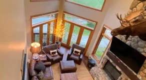 C1 Top Rated Ski-In Ski-Out Townhome Great views fireplaces fast wifi AC Short walk to slopes - Image 2