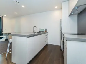 Star Park Serviced Apartments - Image 4