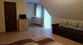 Főczény Pince és Vendégház - Image 2