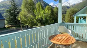 Joli chalet 60m2 proche du centre. parking. balcon - Image 3