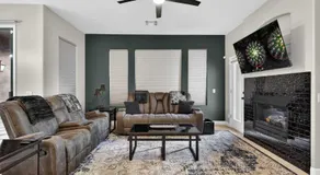 Stylish 2BR and 2BA Private Condo Getaway - Image 2