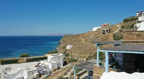 Tinos Traditional Sea Side Villa - Image 4