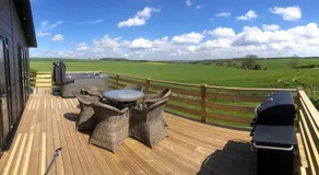 Wolds Away - Image 3