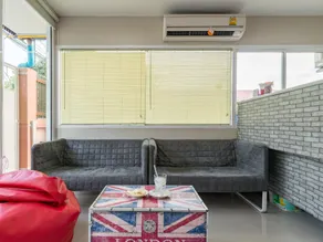 Wanderlust Bangkok Hostel - Image 2
