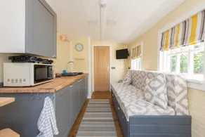 Elsie's Retreat - Image 3
