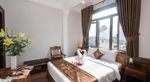 Hue Jade Hotel - Image 2