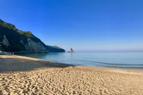 Sebastian's Family Hotel and Taverna - Agios Gordios Beach - Image 4