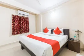 OYO 36623 Hotel Mahakal Sagar - Image 3